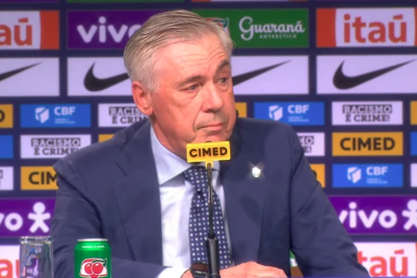Italiano Carlo Ancelotti fez sua primeira convocação à frente do Brasil