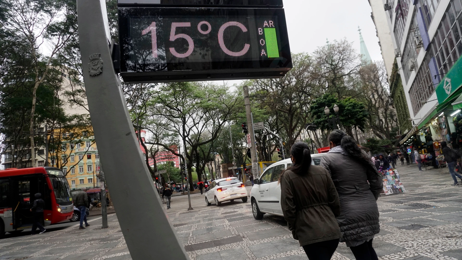 Imagem - Inmet emite alerta de queda de temperatura para 135 cidades baianas; veja lista