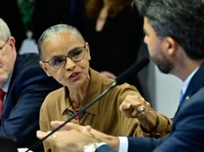 Imagem - Marina Silva abandona sessão no Senado após ataques e diz que não é 'submissa'