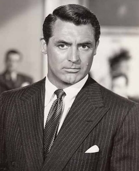 4.Cary Grant - Ator britânico protagonizou sucessos como Intriga Internacional (1959), Interlúdio (1946), Tarde Demais para Esquecer (1957) por Reprodução