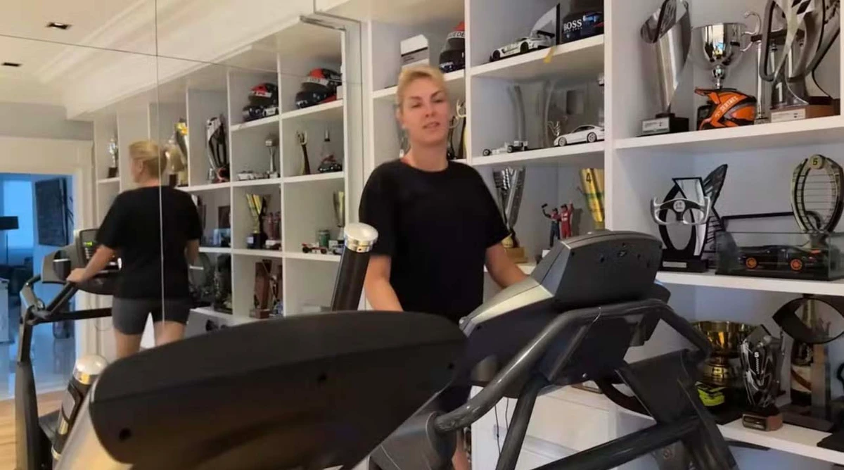 Casa de Ana Hickmann e Edu Guedes por Reprodução/YouTube