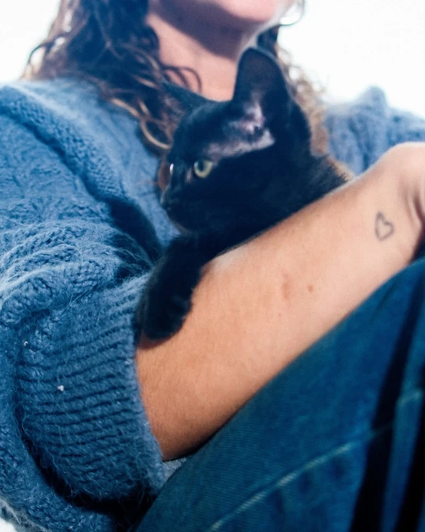 Paolla Oliveira adota 18 animais  por Reprodução/Instagram