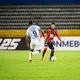 Imagem - Com gol contra bizarro, Vitória 'se elimina' da Copa Sul-Americana