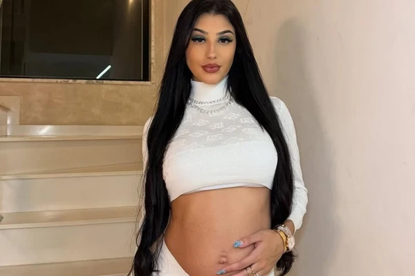Bia Miranda por Reprodução