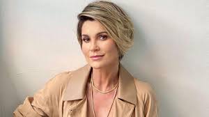 Flávia Alessandra por Reprodução