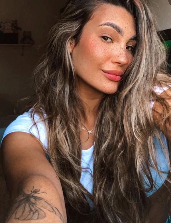 Karol Gerez por Reprodução