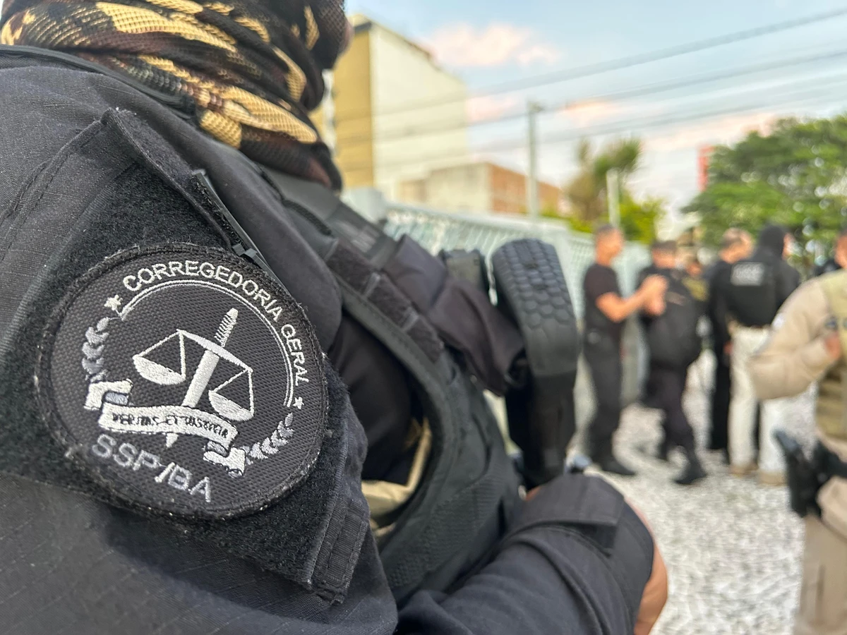 Operação contra PMs na Bahia por Divulgação / SSP, PF