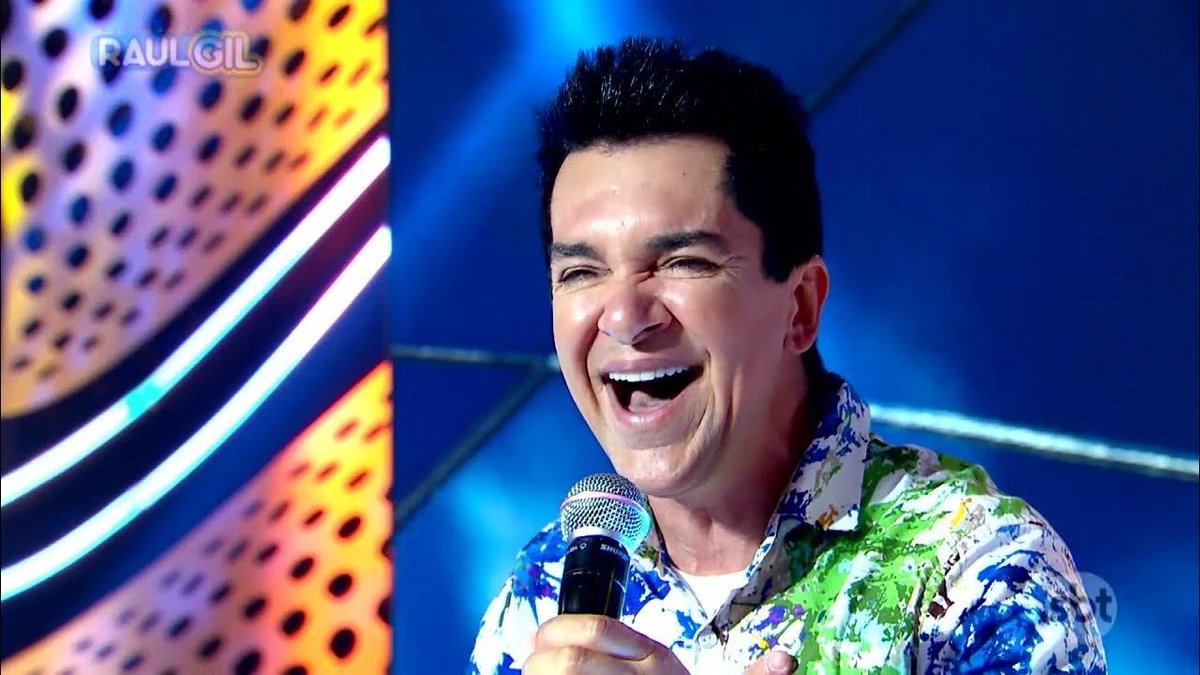 Régis Danese por Reprodução