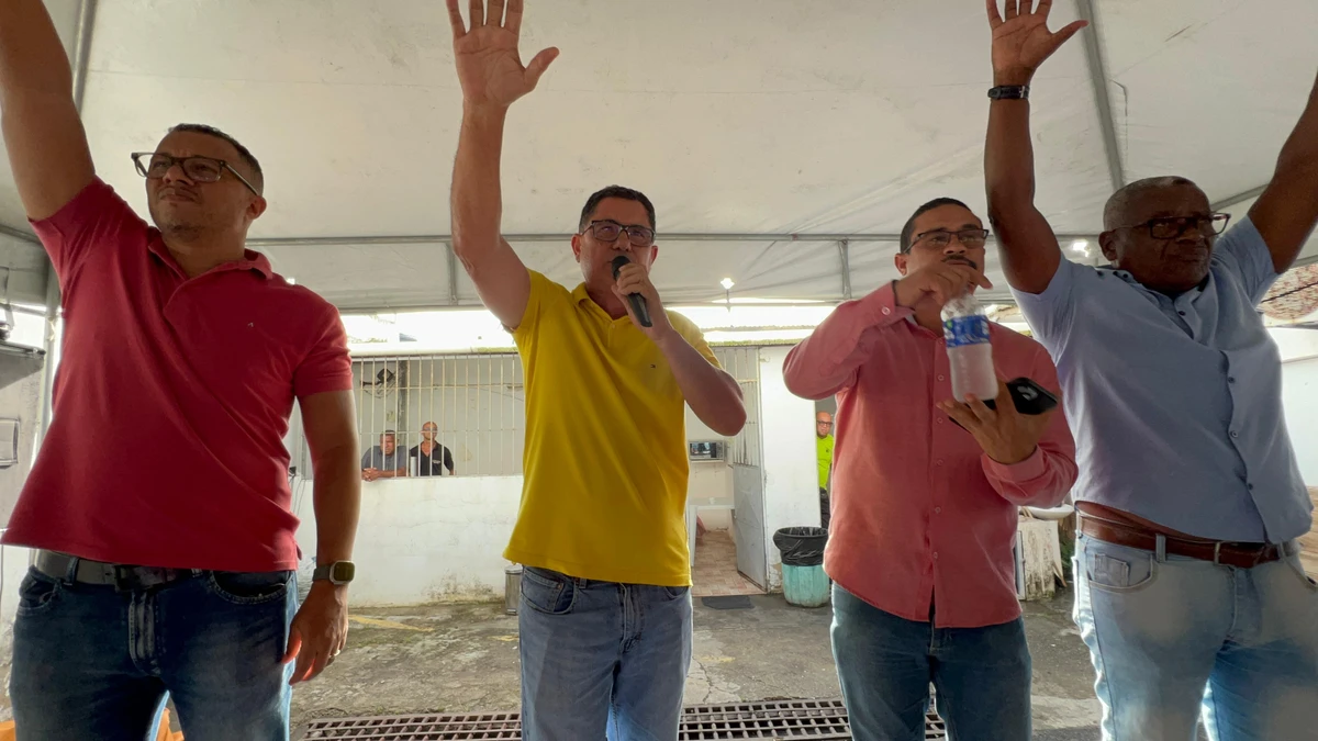 Representantes apresentaram acordo discutido em reunião no TRT 