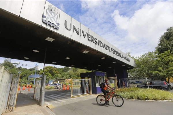 Universidade Federal da Bahia (Ufba)