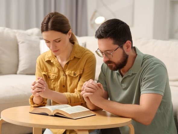 Imagem - 5 orações para proteger e fortalecer o relacionamento amoroso 