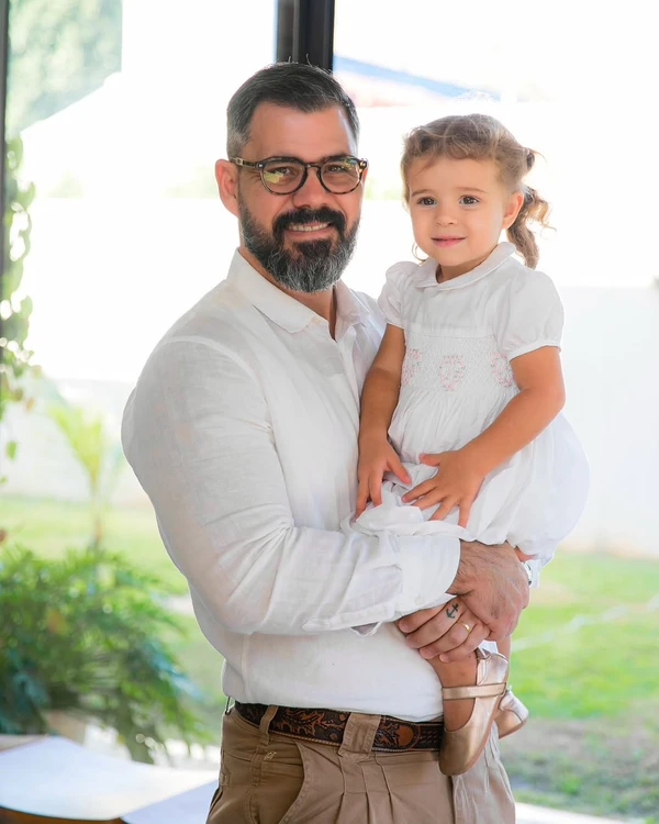 Juliano Cazarré e Maria Madalena por Reprodução/Instagram