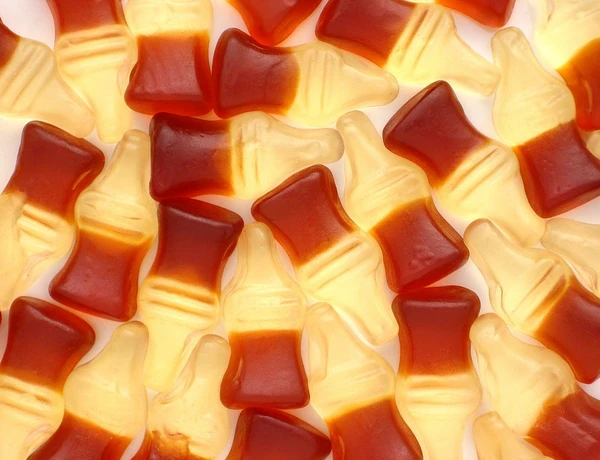 Produto tem formato em referência às garrafas de Coca-Cola