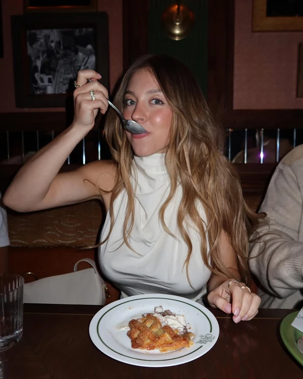 Sydney Sweeney por Reprodução/Instagram