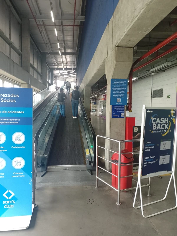 Rede de supermercados Carrefour cede câmeras à SSP por Ascom Carrefour