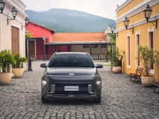 Imagem - Kona híbrido mira o Toyota Corolla Cross; conheça o SUV da Hyundai