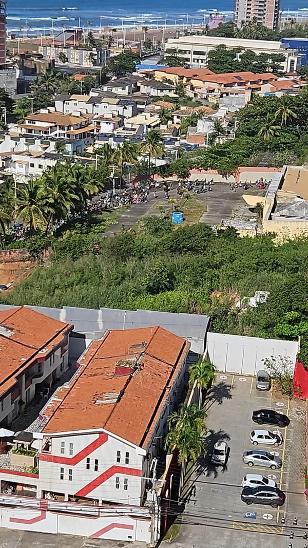 Grupo é flagrado entrando em imóvel onde funcionou Hotel Sol Bahia Sleep