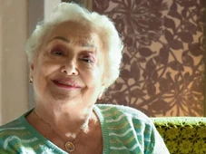 Imagem - Suely Franco admite que preferia sigilo em seu contrato vitalício com a Globo: 'Muito pedido de dinheiro emprestado'