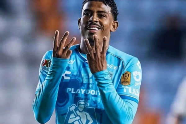 John Kennedy (Pachuca)
 por Divulgação/Pachuca