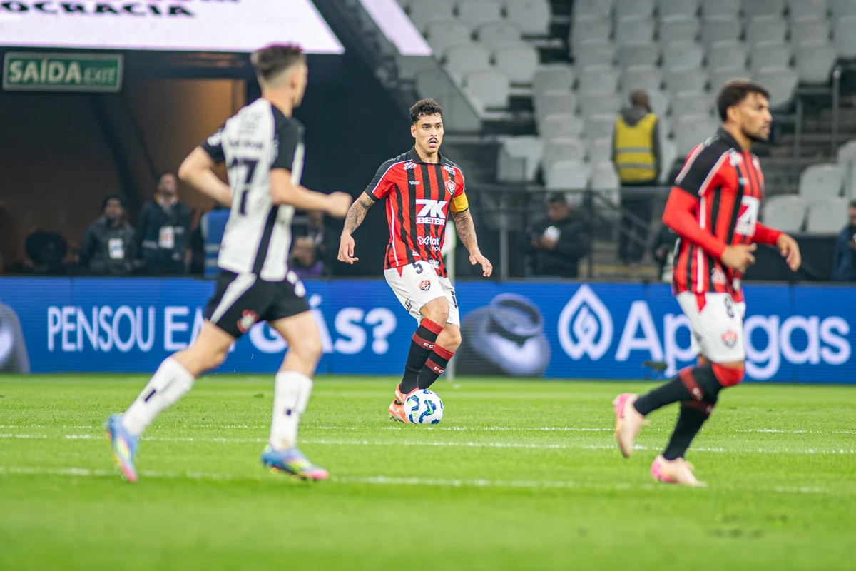 Lucas Halter em Vitória x Corinthians, pelo Campeonato Brasileiro por Victor Ferreira/EC Vitória