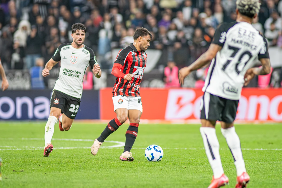Ronald em Vitória x Corinthians, pelo Campeonato Brasileiro por Victor Ferreira/EC Vitória
