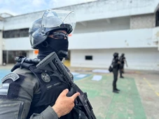 Imagem - Após atentado, Força Nacional faz vistoria geral no Conjunto Penal de Eunápolis
