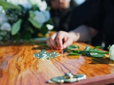 Imagem - O que significa sonhar que alguém morreu? Descubra