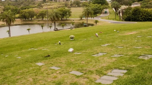  Bosque da Esperança Cemitério Parque, em Belo Horizonte 