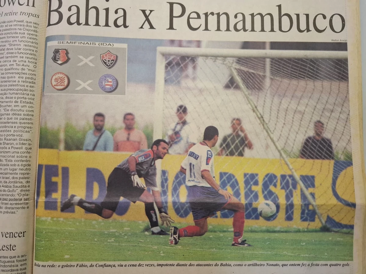 Bahia 10 x 2 Confiança, em 2002 por Arquivo CORREIO