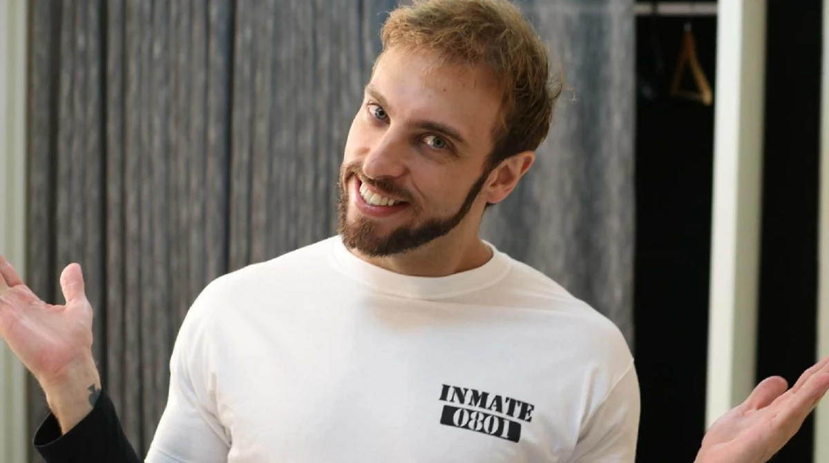 Leo Lins por Divulgação
