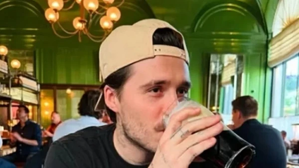 Brooklyn Beckham por  Reprodução/Instagram