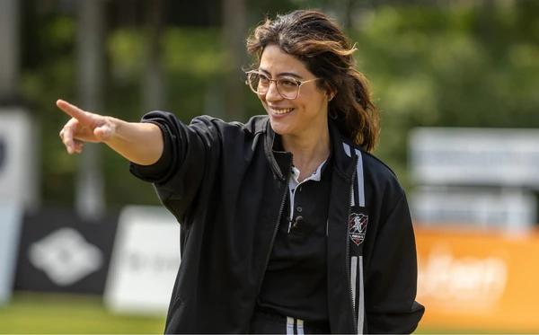 Carol Castro na série Jogo Cruzado, do Disney+ por Divulgação