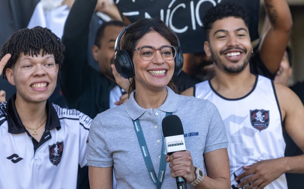 Carol Castro na série Jogo Cruzado, do Disney+ por Divulgação