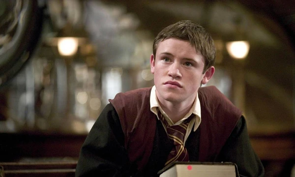 Simas Finnigan por Reprodução
