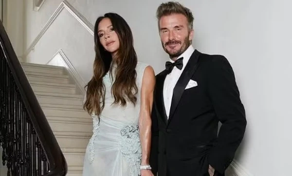 Victoria Beckham e David Beckham  por Reprodução/Redes Sociais    