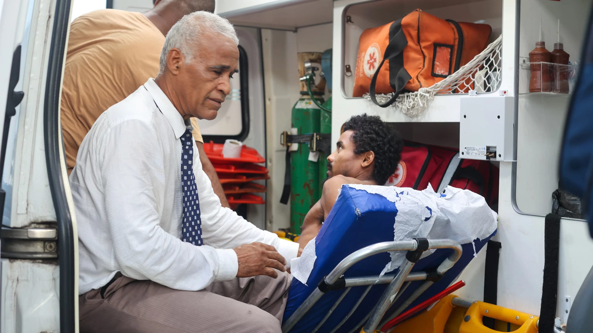 Imagem - Homem que ficou 72h em árvore pediu última refeição: ‘Não tinha mais nada a perder’