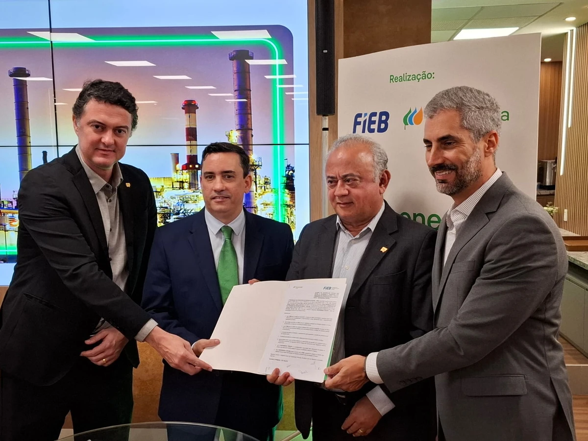 Assinatura de termo de cooperação entre a Neoenergia Coelba e a FIEB