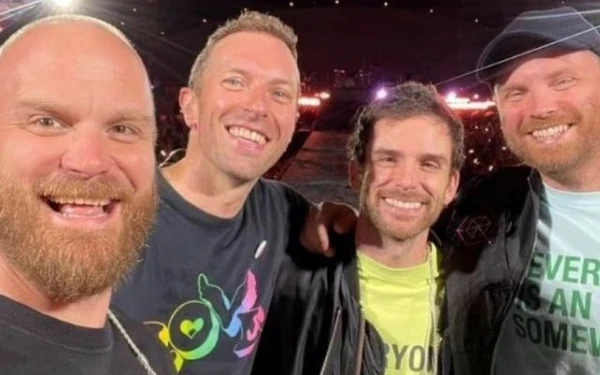 Coldplay  por Reprodução 