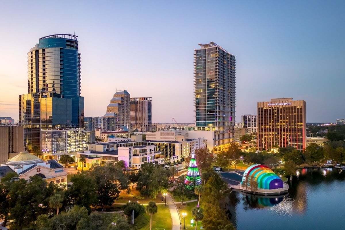 Orlando será uma das sedes do Mundial de Clubes da FIFA neste ano (Imagem: CreativeStudio79 | Shutterstock)