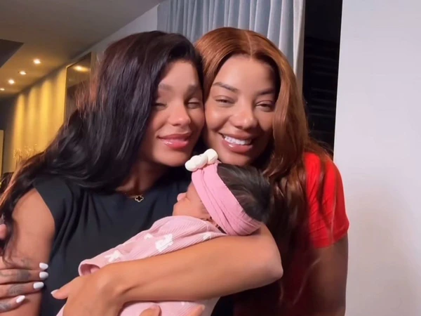 Ludmilla e Brunna Gonçalves mostraram o rosto de Zuri por Reprodução