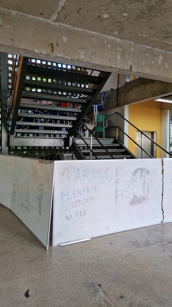 Paralisação no campus São Lázaro por Reprodução/Redes sociais