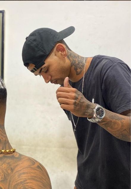 Albert divulgava cortes que fazia nas redes sociais por Reprodução