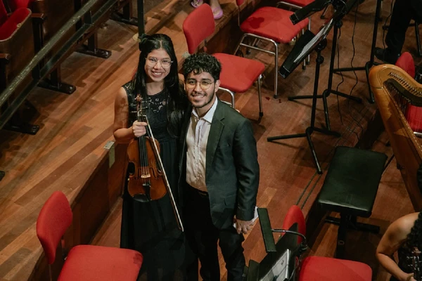 Bruna e João, agora noivos
