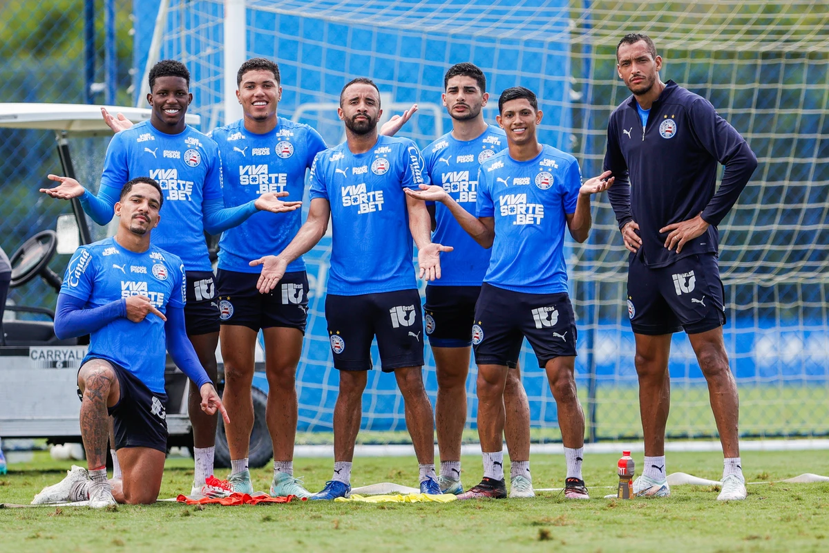 Elenco do Bahia em treino para o duelo contra o Náutico por Divulgação/EC Bahia