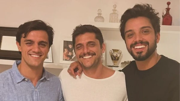 Felipe Simas , Bruno Gissoni e Rodrigo Simas  por Reprodução/Redes Sociais  