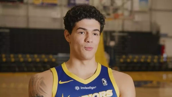 Gui Santos pediu namorada em casamento por Reprodução