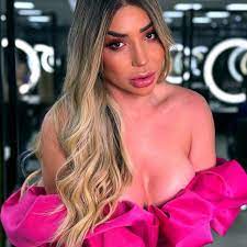 Influencer é conhecida como Gustosona nas redes sociais por Reprodução