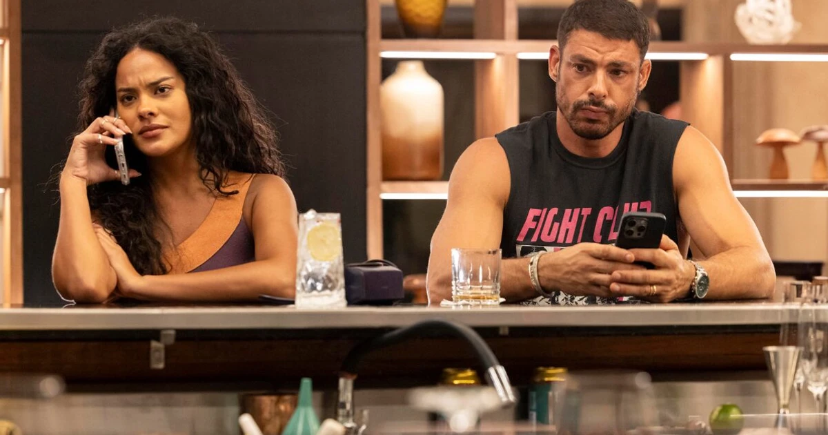Imagem - Cauã Reymond também pede dublê para cenas com Bella Campos em novela