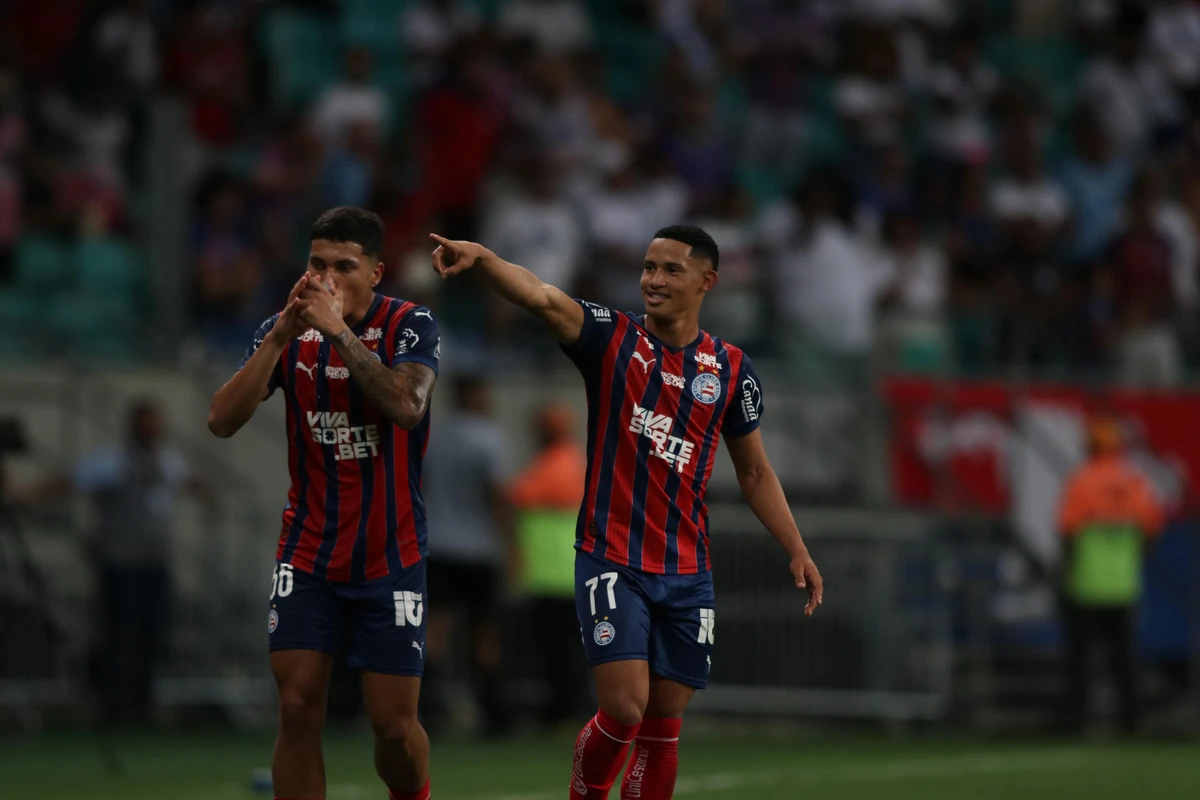 Bahia e Náutico se enfrentaram em Salvador por Nara Gentil/CORREIO