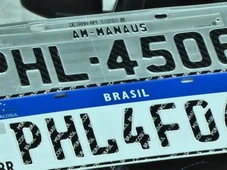 Imagem - Veículos podem voltar a ter placas com nomes de cidades e estados